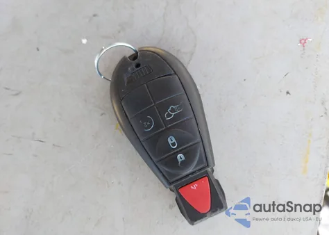 2015 Jeep Cherokee Latitude z USA, uszkodzony, nr VIN 1C4PJLCB3FW790698